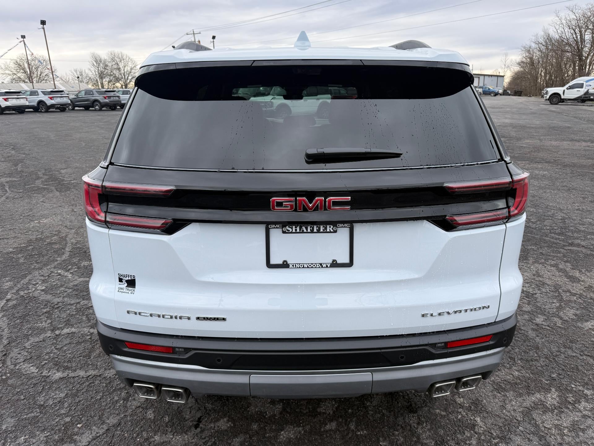 2026 GMC Acadia Elevation