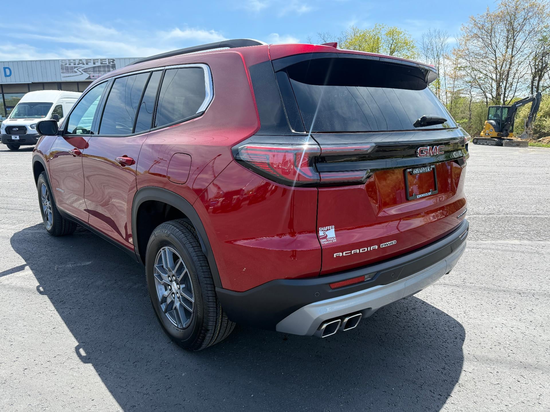 2025 GMC Acadia Elevation