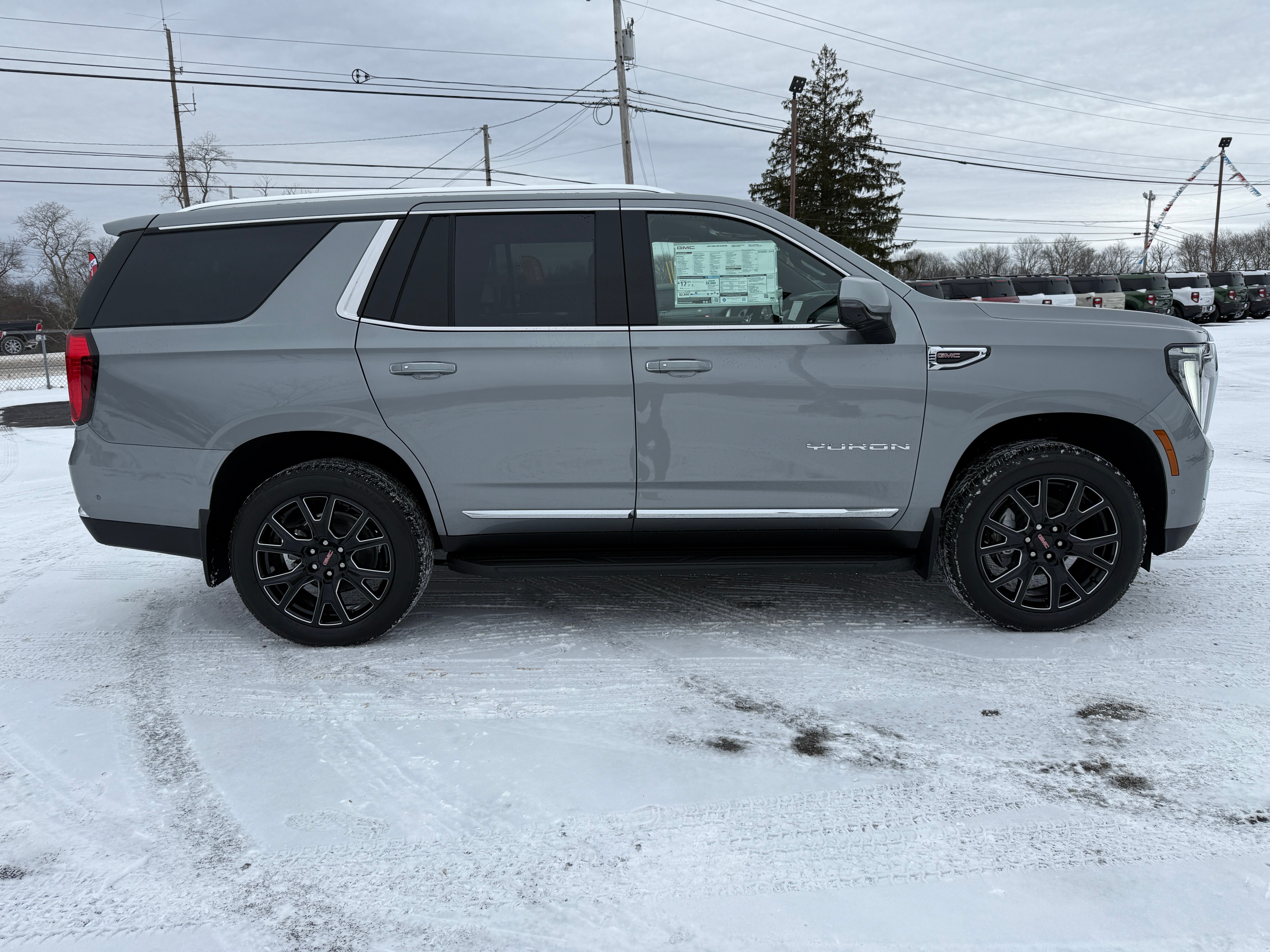 2026 GMC Yukon Elevation
