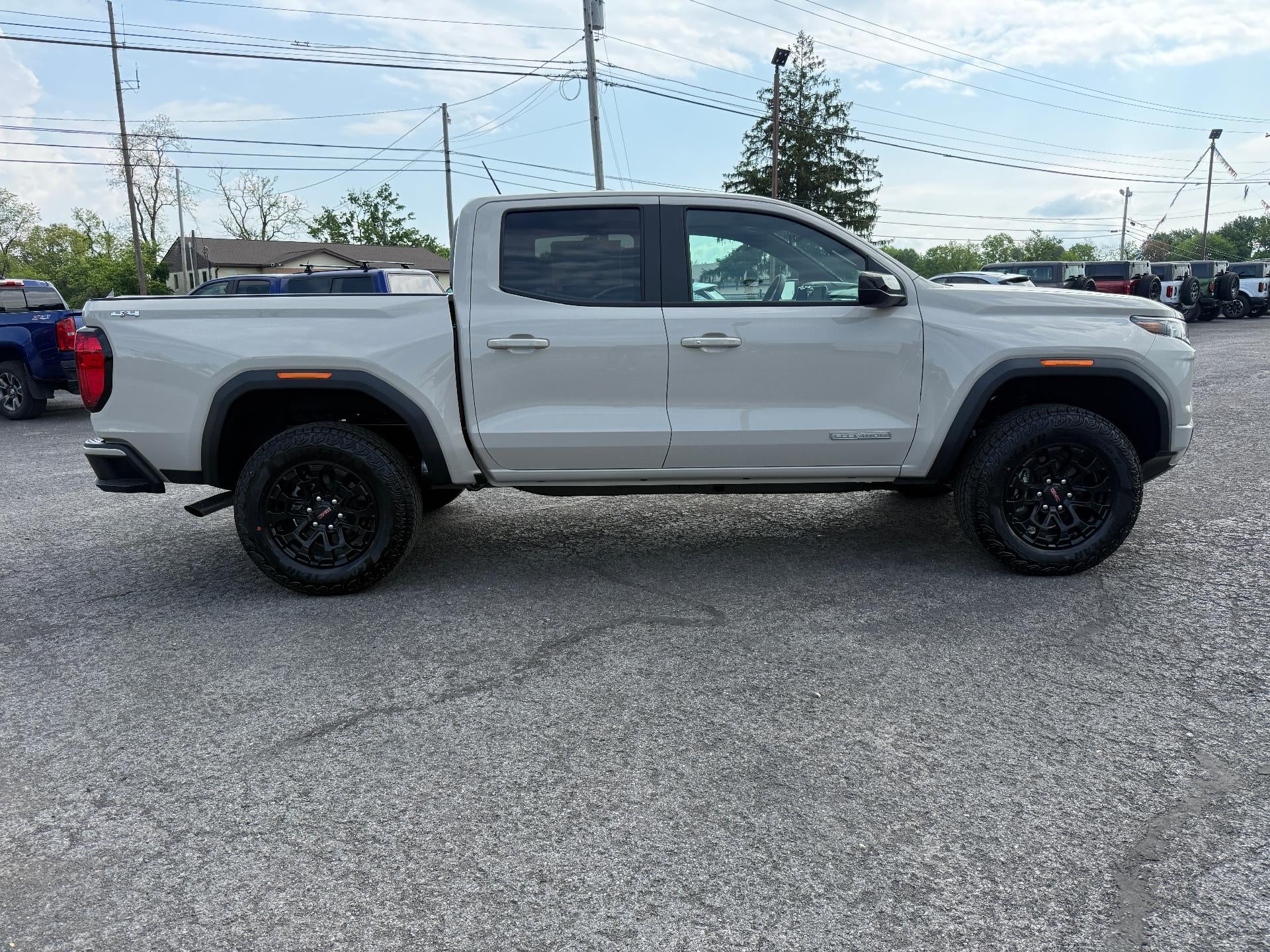 2026 GMC Canyon Elevation