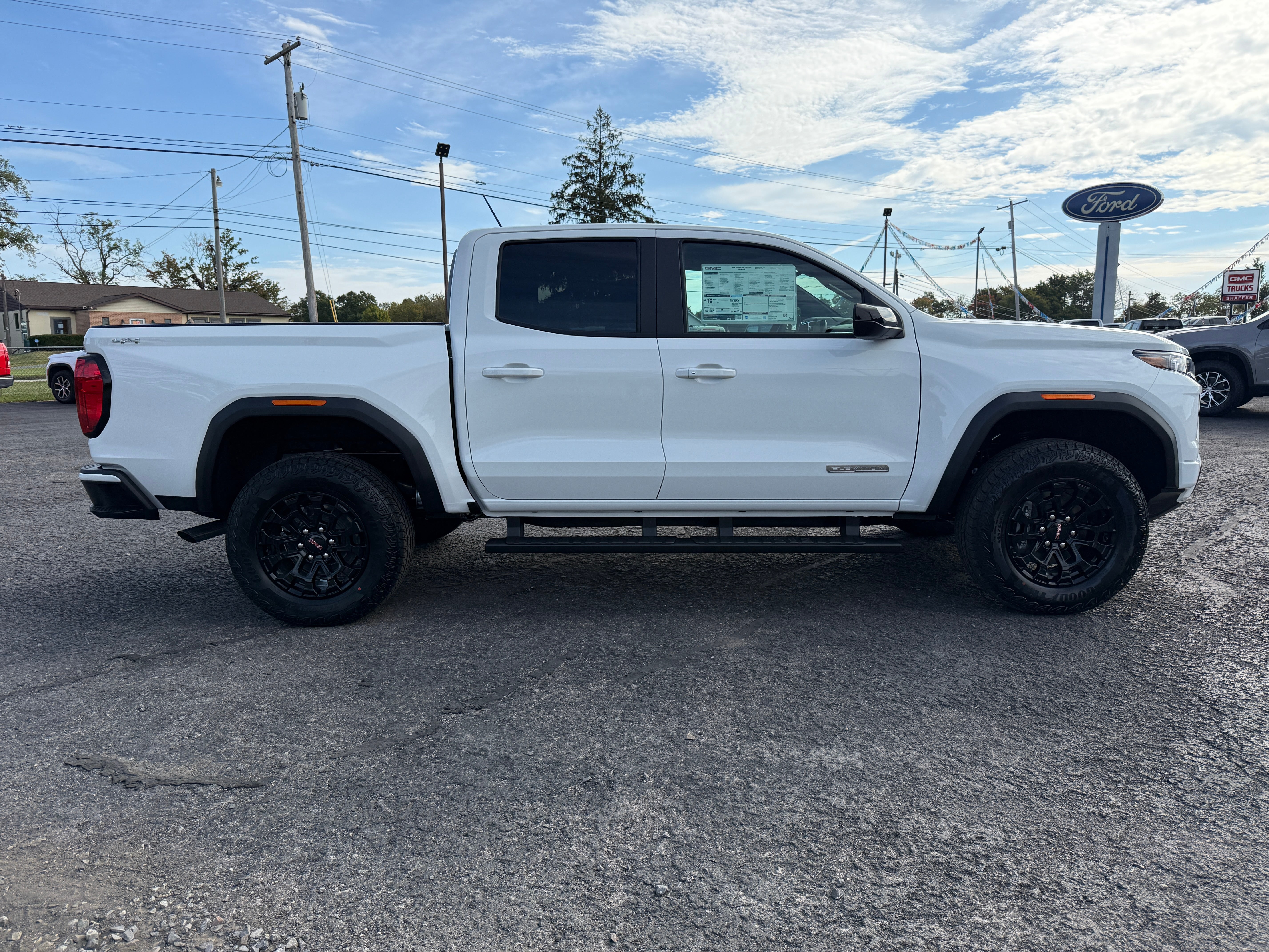 2026 GMC Canyon Elevation