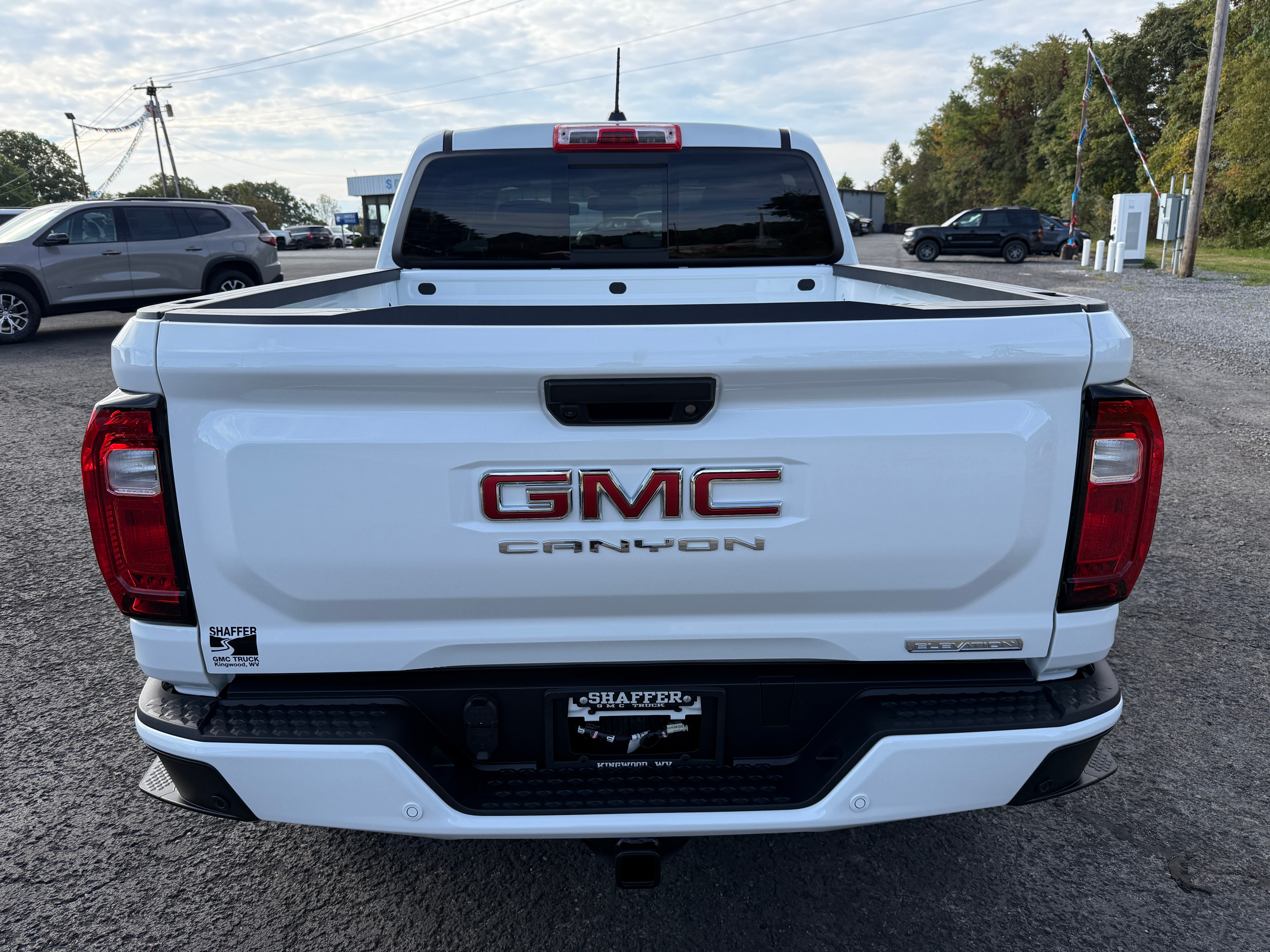 2026 GMC Canyon Elevation