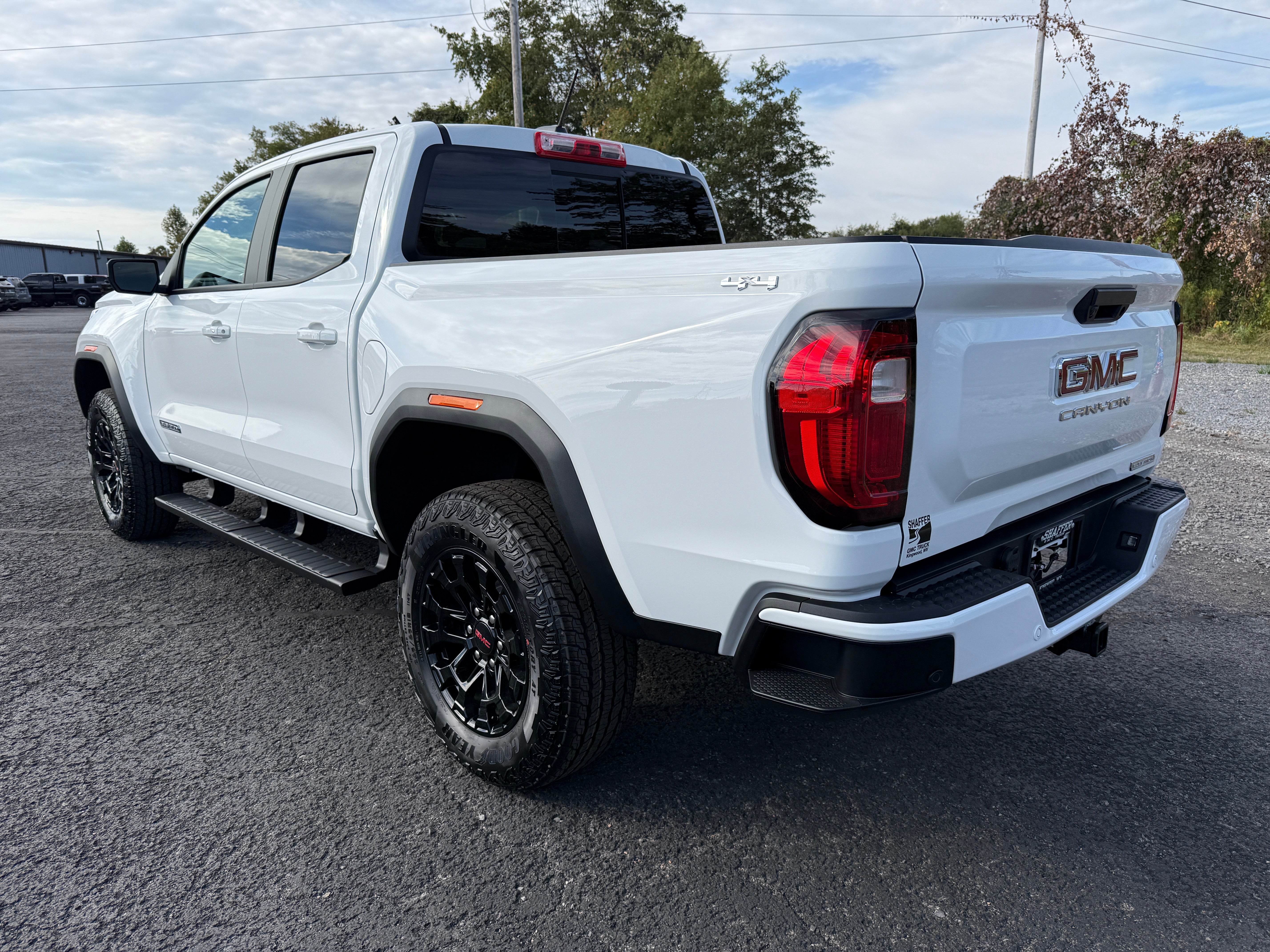 2026 GMC Canyon Elevation