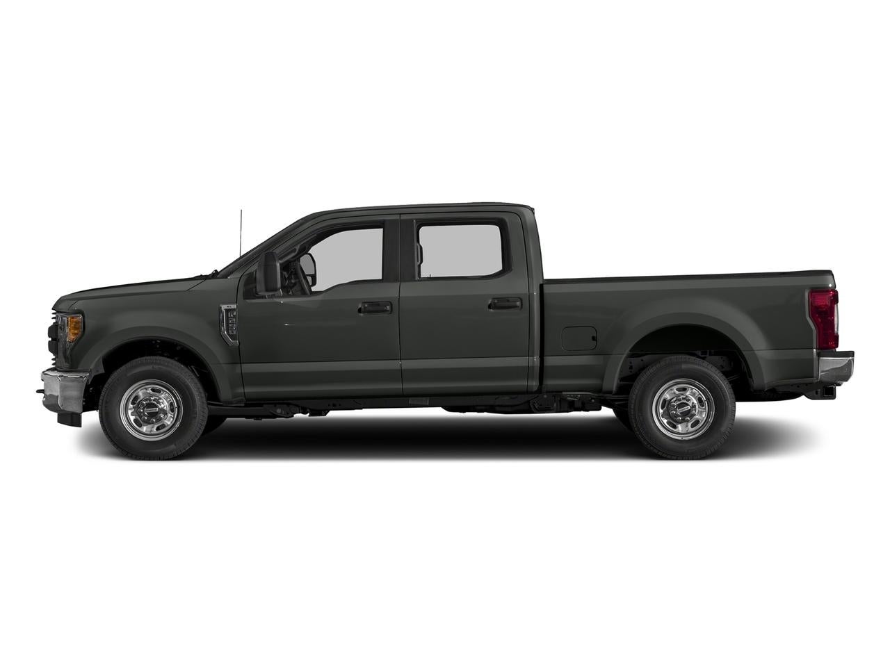 2017 Ford Super Duty F-250 SRW XL 4WD Crew Cab 6.75' Box