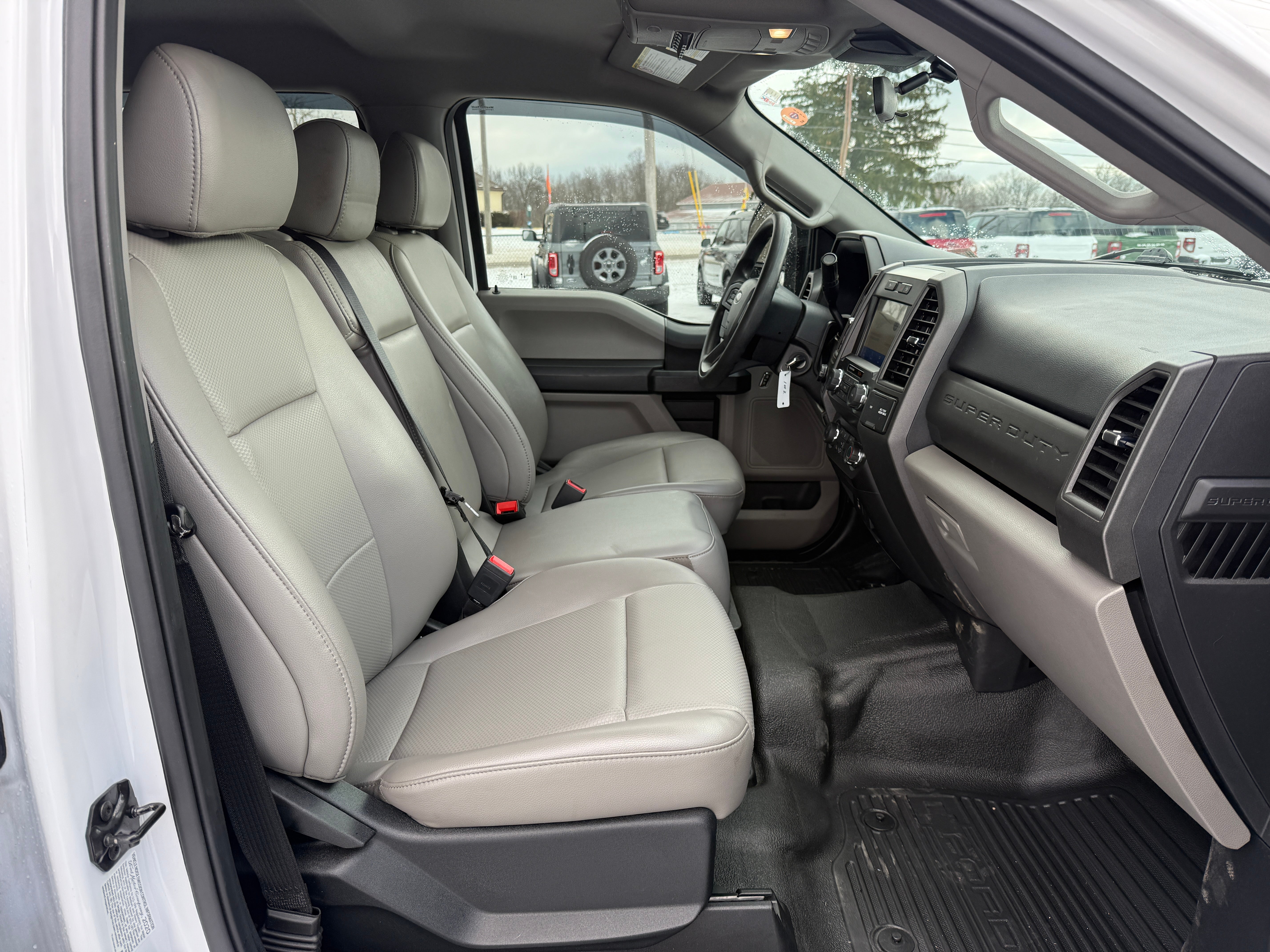 2020 Ford Super Duty F-350 SRW XL 4WD Crew Cab 6.75' Box