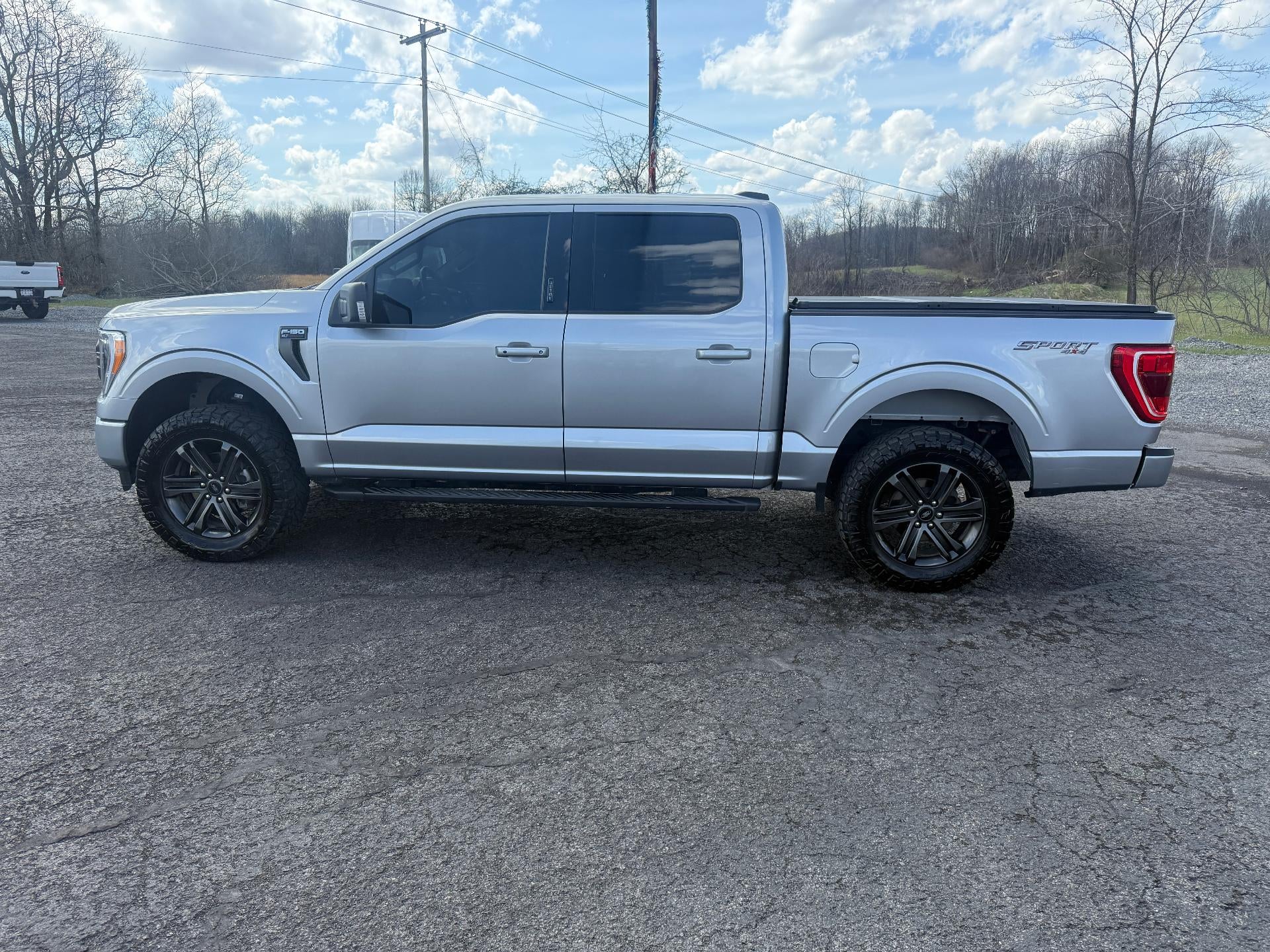 2022 Ford F-150 XLT 4WD SuperCrew 5.5' Box