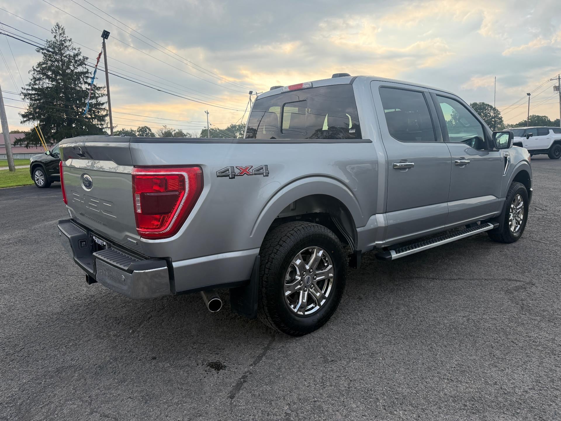 2023 Ford F-150 XLT 4WD SuperCrew 5.5' Box
