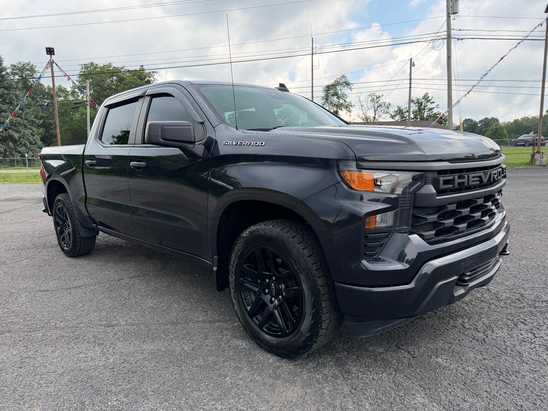 2023 Chevrolet Silverado 1500 Crew Cab Short Box 4-Wheel Drive Custom