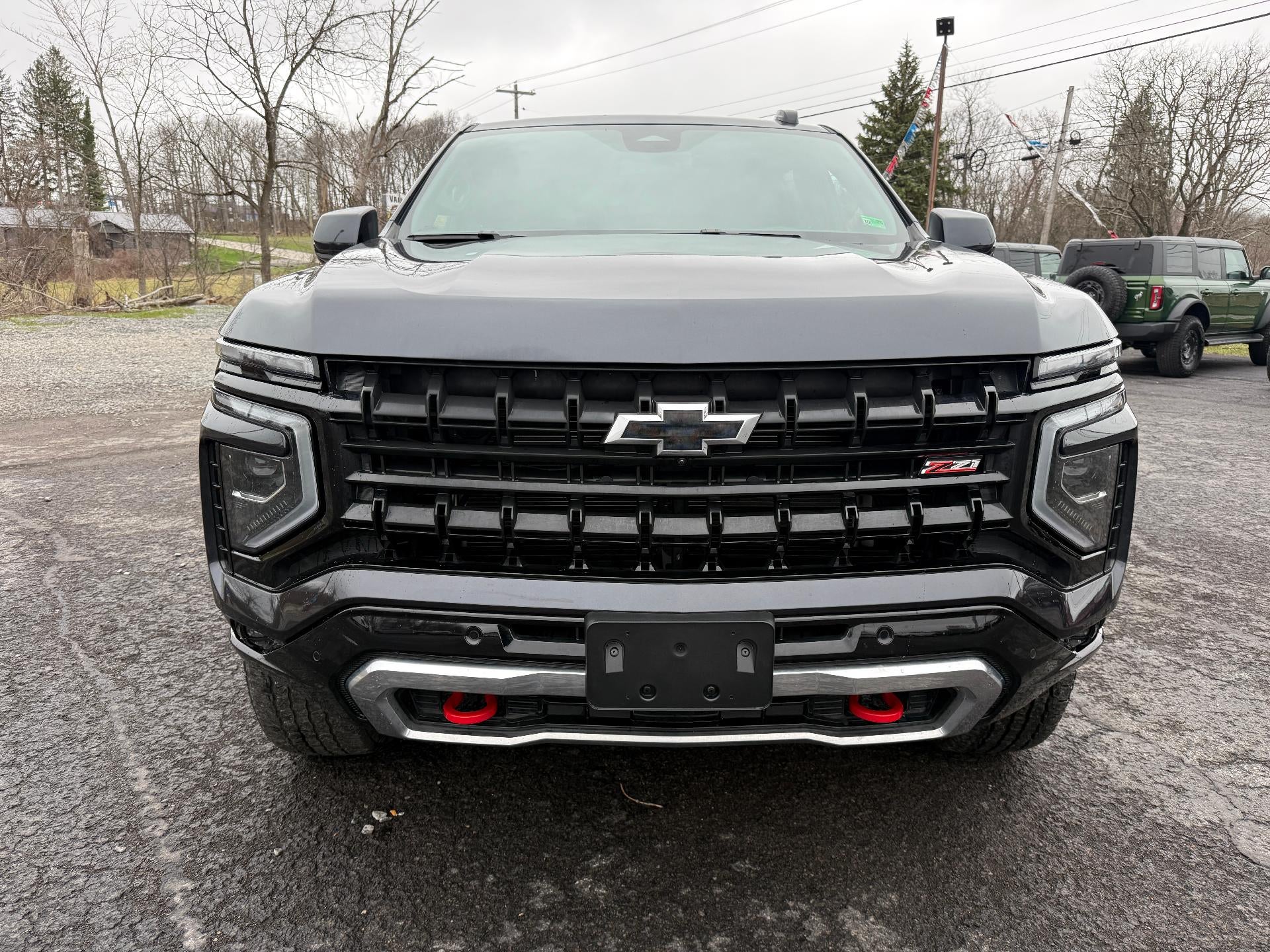 2025 Chevrolet Suburban 4WD Z71