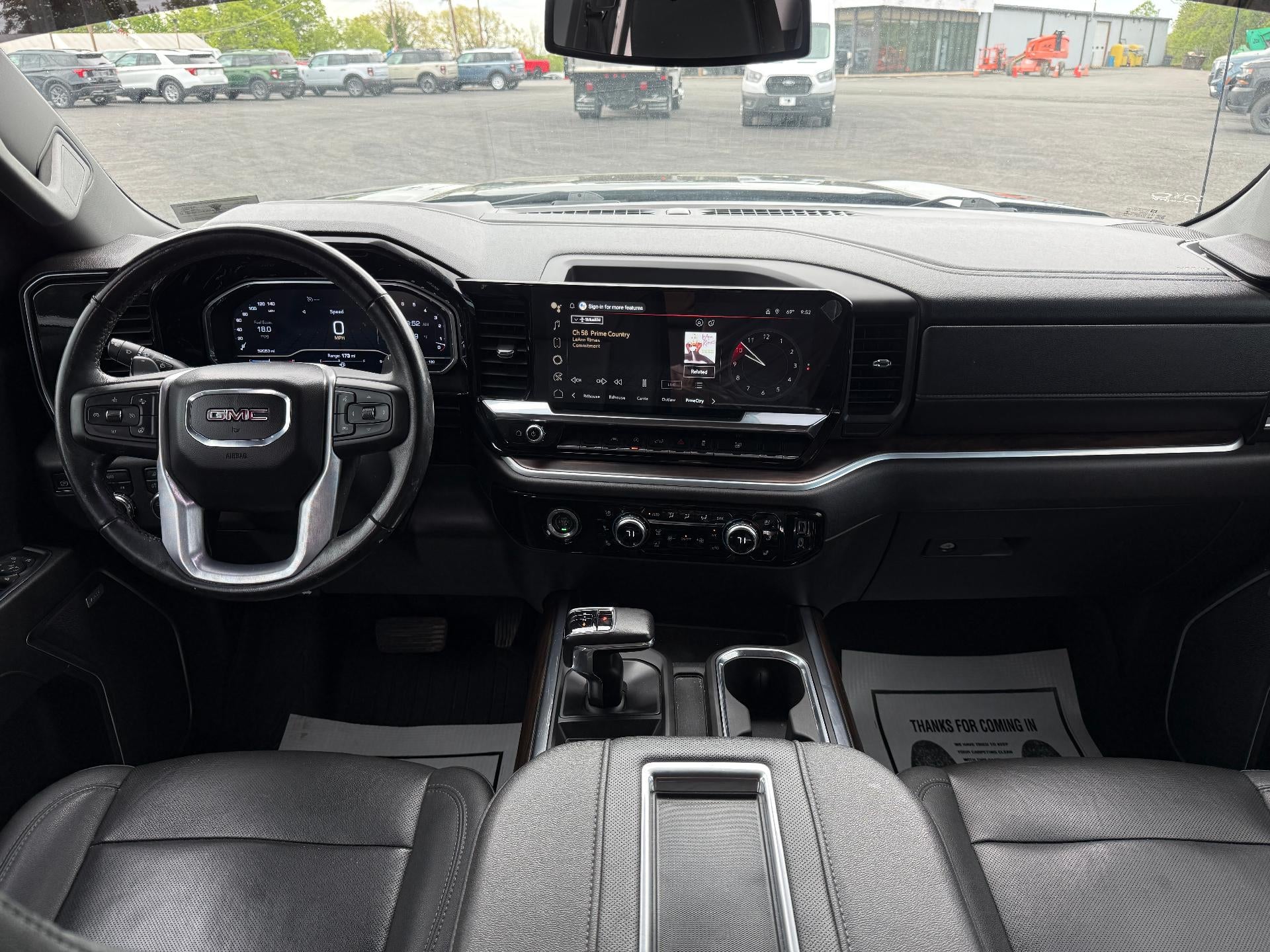 2022 GMC Sierra 1500 Crew Cab Short Box 4-Wheel Drive SLT