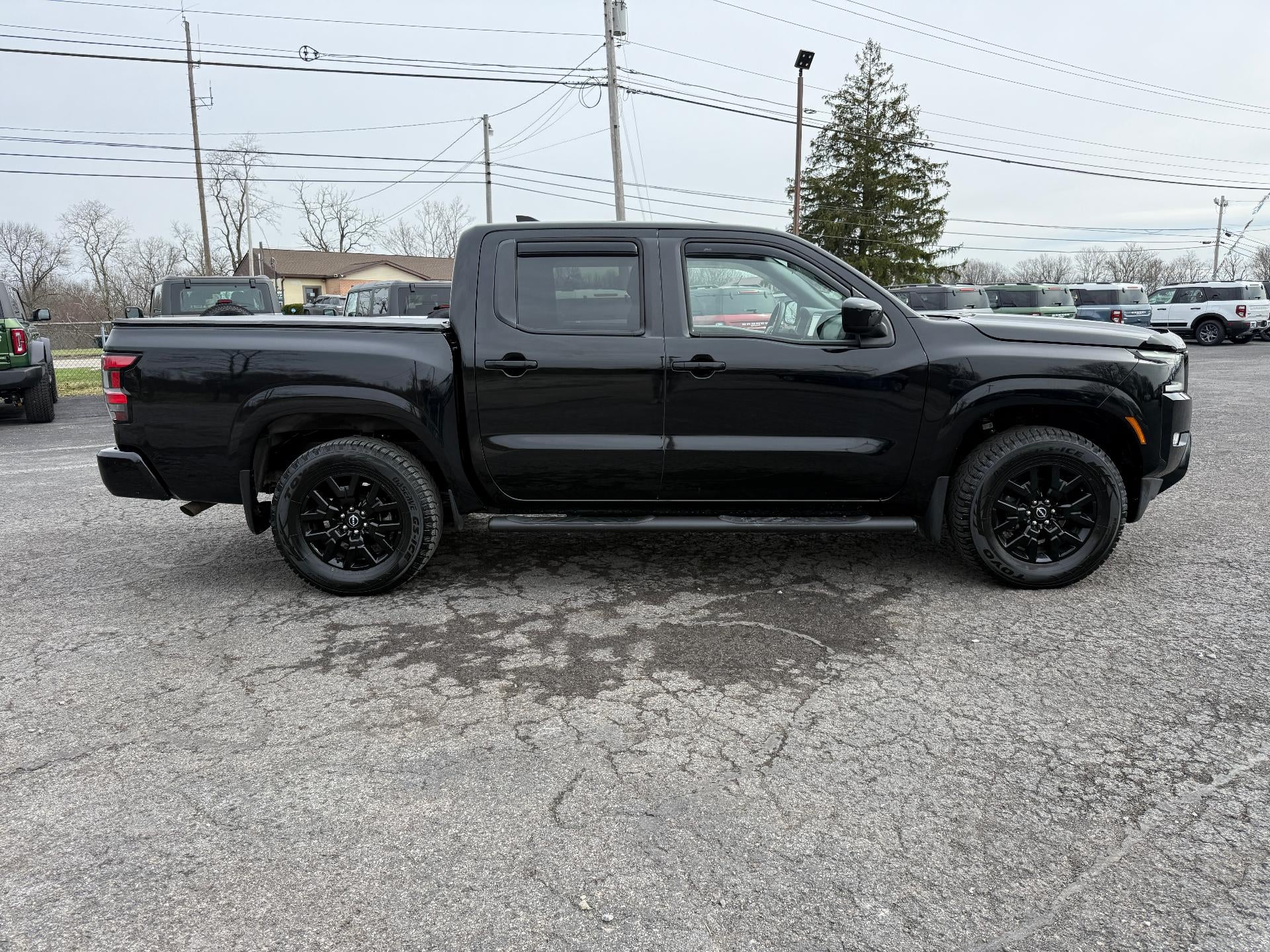 2023 Nissan Frontier Crew Cab 4x4 SV Auto *Ltd Avail*